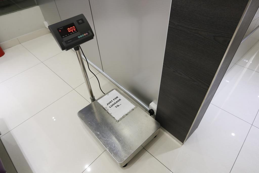 Hotel 99 Kuala Lumpur City Экстерьер фото